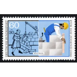 Mur